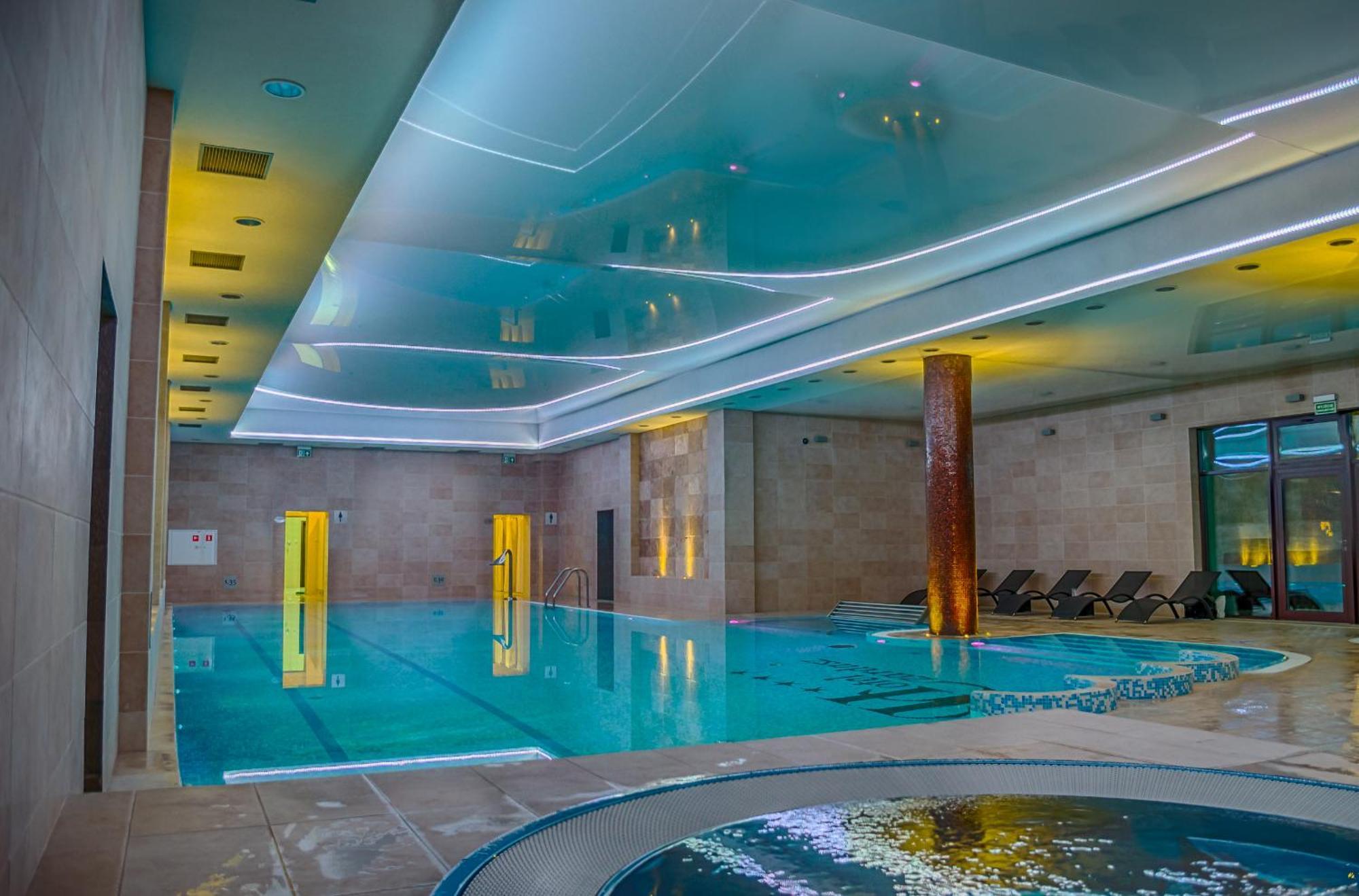 Hotel Czardasz Spa & Wellness ปวอตสก์ สิ่งอำนวยความสะดวก รูปภาพ