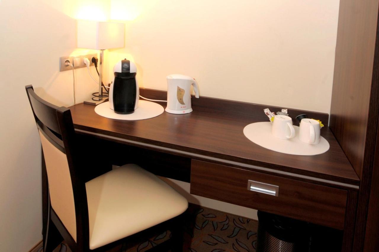 Hotel Czardasz Spa & Wellness ปวอตสก์ ห้อง รูปภาพ